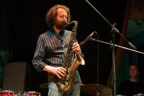 alberto sax 600x400
